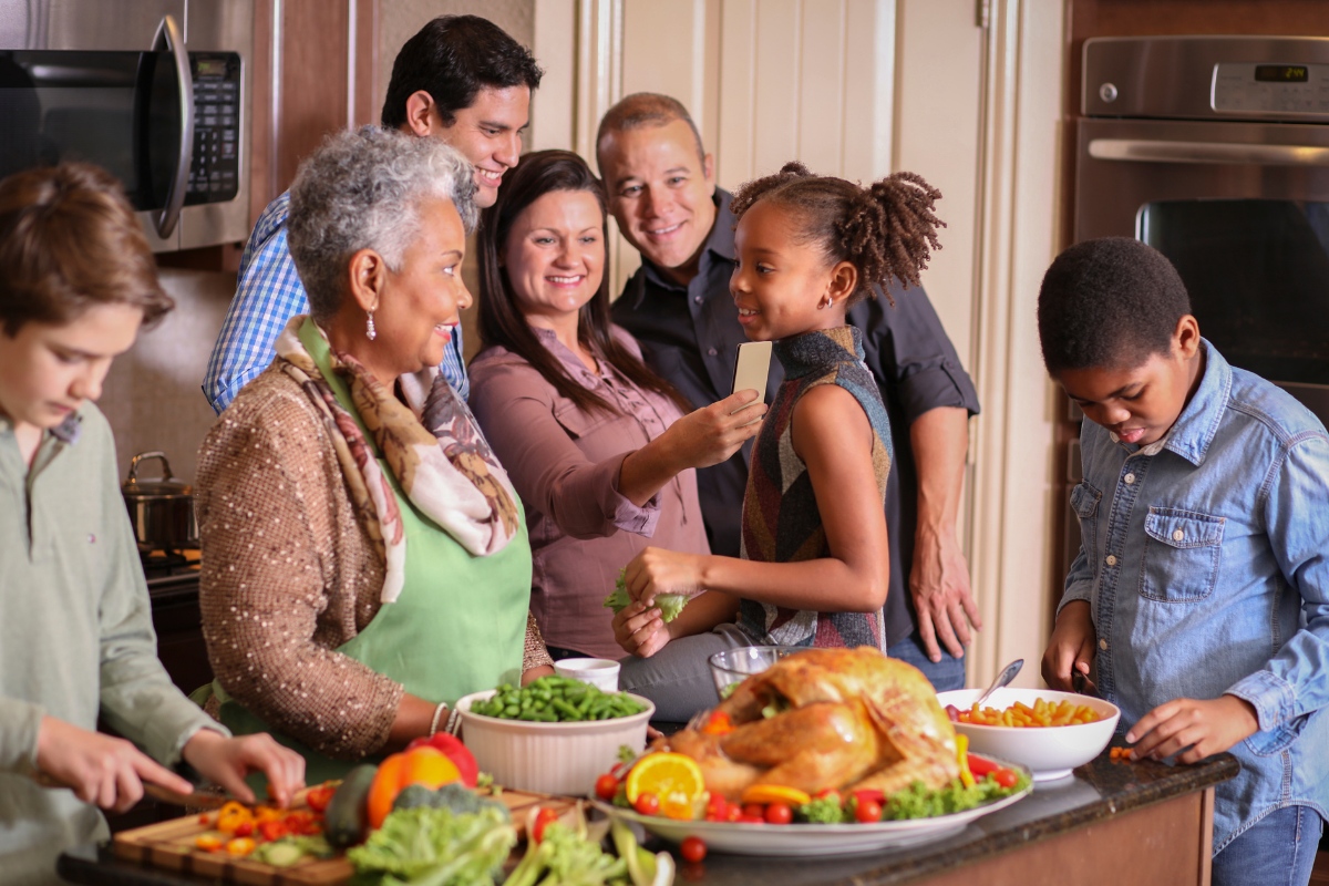 Tips To Enjoy the Holidays with Hearing Loss